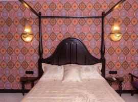 Comfortable bunker SELF Check-in 24 7