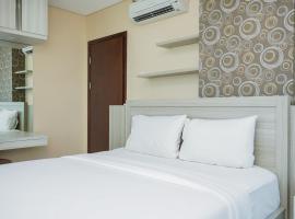 Chic and Spacious 2BR Apartment at Brooklyn Alam Sutera By Travelio, apartment in Dongkal Dua