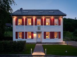 Herrenhaus Kallbach - 4 Sterne SUPERIOR: Hürtgenwald şehrinde bir ucuz otel