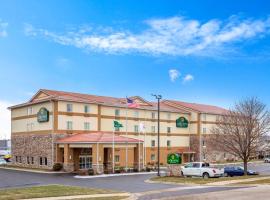 La Quinta by Wyndham Rockford, hotel v destinaci Rockford