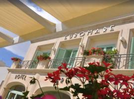 Hotel Euromare: Castro di Lecce'de bir otel