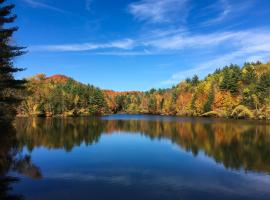 Mountain Meadows Lodge, hotel in Killington