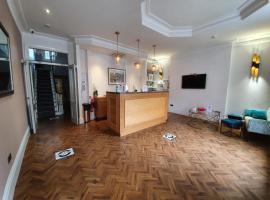 The Beverley Hotel London - Victoria, hotel in: Pimlico, Londen