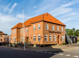 Ansager Hotel og Hytteby, hótel í Ansager