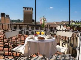 Terrace apt in Piazza Strozzi-center of Florence