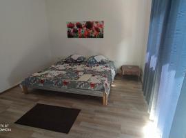 Rooms Ensar, hostal o pensión en Bihać