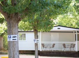 Bungalows y Mobil Homes Camping Regio, camping à Santa Marta de Tormes