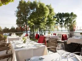 4 hotel in Waren (Müritz) 4 hotel in Waren (Müritz)