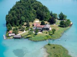 Inselhotel Faakersee, Hotel in der Nähe von: Villacher Alpen Arena, Faak am See