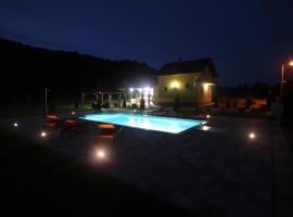 Holiday Home Dalija, ξενοδοχείο σε Otocac