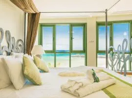 Arrecife Sands- Seafront Apartment - Sea Views - Private Underground Parking