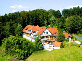 Boutique Hotel Loipenhof, ξενοδοχείο σε Loipersdorf bei Fürstenfeld