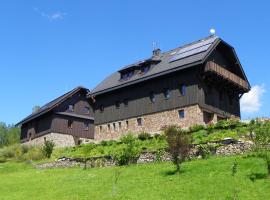 U dvou studní, hostal o pensión en Loučná nad Desnou