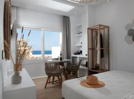 Hora Seaside Suites, hotel in Naxos Chora