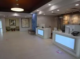 Holiday Inn Express Hotel & Suites Somerset Central by IHG