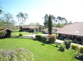 LE GAHOUN - Chambres d'hôtes – hotel w mieście Castets