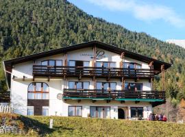 Landhaus Linser, hotel em Tarrenz