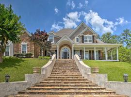 Private Forest Mansion Movie Theatre, On-Site Gym, holiday rental in Acworth