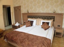 семеен хотел Перун, hotel v destinaci Elena