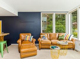 Shimmy Shack at 101-A Snowbird, ξενοδοχείο σε Girdwood