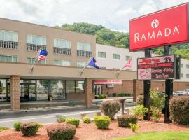 Ramada by Wyndham Paintsville Hotel & Conference Center, hotel with jacuzzis in Paintsville