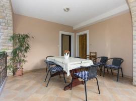 Apartment Stefano, hotell i Vrh