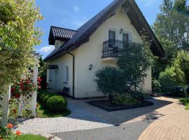 Domek - pokoje w domku na Wyspie Sobieszewskiej., hotel in Gdańsk