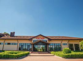 Campa, Hotel in Bucha