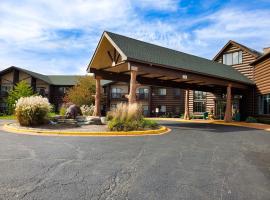 Grand Bear Resort at Starved Rock, hotel in Utica