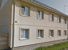 Veselyi perets، فندق في Dyatkovtsy