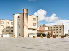 Ramada By Wyndham Cappadocia, hotel Ortahisarban