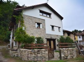 El jardín de los Llaureles, cheap hotel in Llano-Con