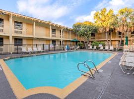 La Quinta Inn by Wyndham San Antonio Market Square – hotel w pobliżu miejsca Deptak River Walk w mieście San Antonio