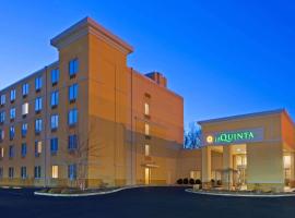La Quinta by Wyndham Danbury, hotel cerca de Western Connecticut State University, Danbury