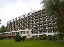 Riviera Park Hotel