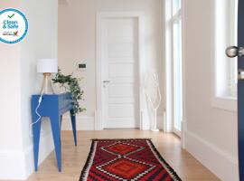 Blue Twenty Two - Espinho / Oporto Beach, apartment in Espinho