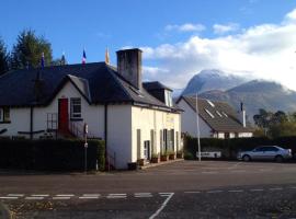 Chase the Wild Goose, Hostel in Fort William