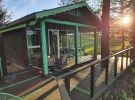 VIP Green House of Hope for 2, hotel v destinaci Leliūnai