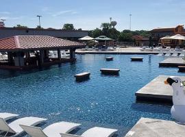 Regalia Hotel & Conference Center, θέρετρο σε Lake Ozark