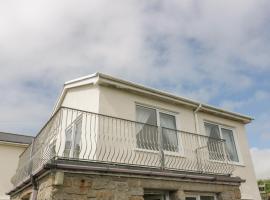 The Lookout, holiday rental in Trevilley