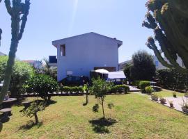 Villa Furnari ที่พักให้เช่าในบาร์เชลโลนา-ปอซโซ ดี กอตโต