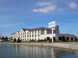 芬德利智選假日酒店&套房，芬德利的飯店