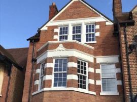 Iffley Town House, guest house in Oxford