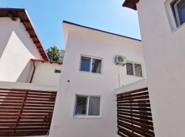 Apartamente Liliacul, homestay di Jupiter