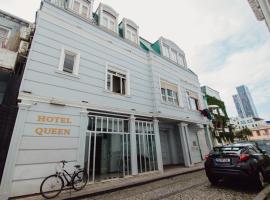 Hotel Queen-Batumi, hotel di Batumi
