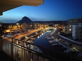 200 meters to Arenal Beach. 3 Bedroom Javea