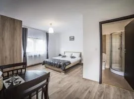 Manuela Residence