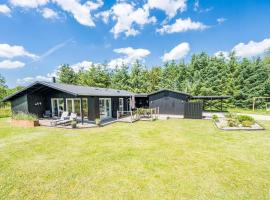 Holiday home Oksbøl LXI, casa vacanze a Oksbøl