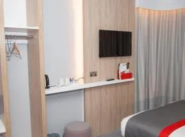 Holiday Inn Express Cardiff Bay by IHG