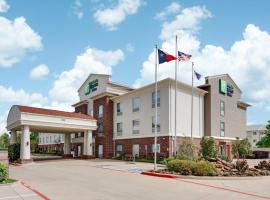 Holiday Inn Express Hotel & Suites Cleburne, an IHG Hotel, hotelli kohteessa Cleburne